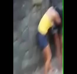 Comedora de homem casado levando uma surra 2-4