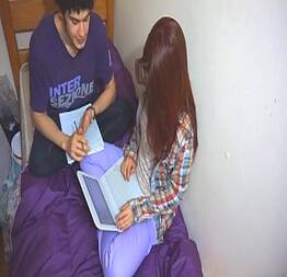 Disse que ia ajudar a amiga a estudar, mas fodeu ela